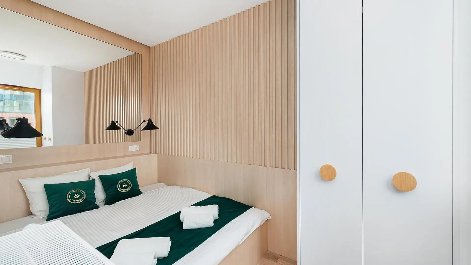 Central Apartments By Bed&Bath Cracovia