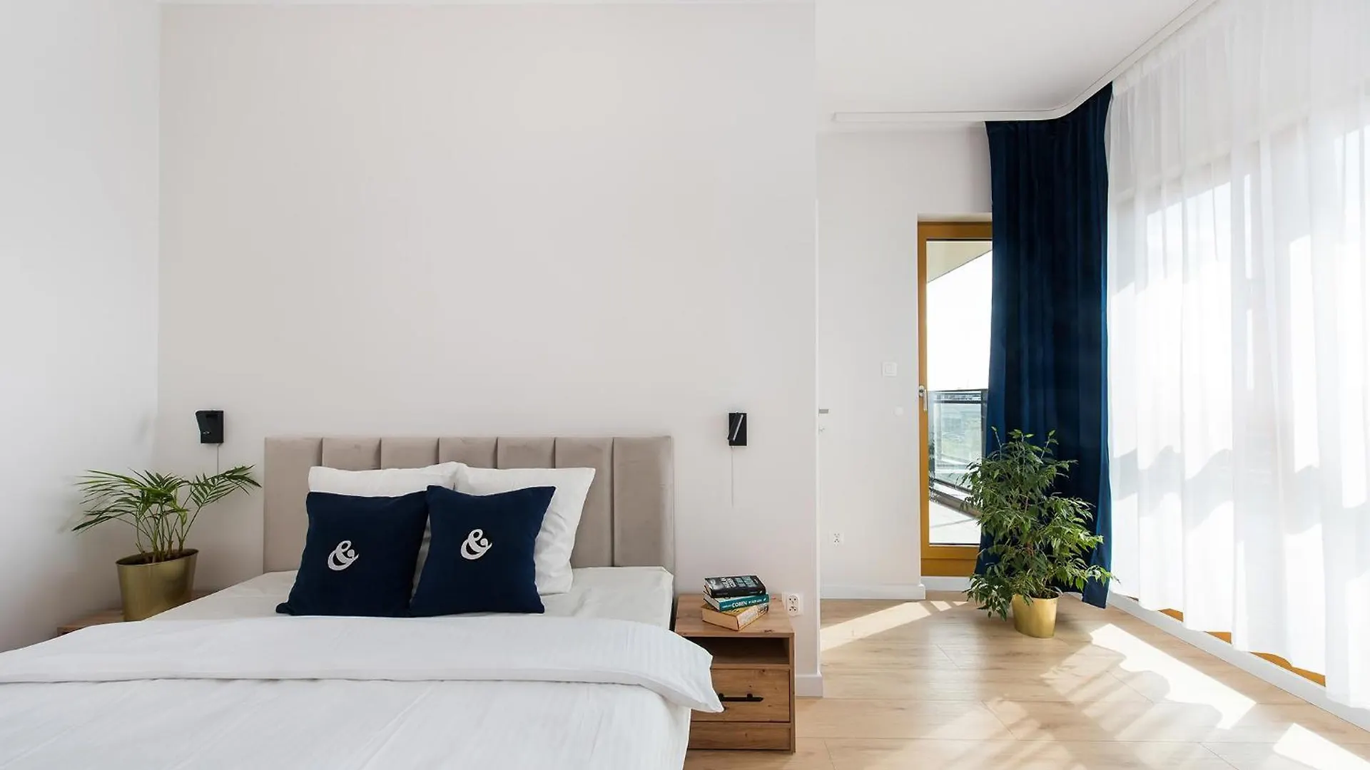 Central Apartments By Bed&Bath 克拉科夫 0*,