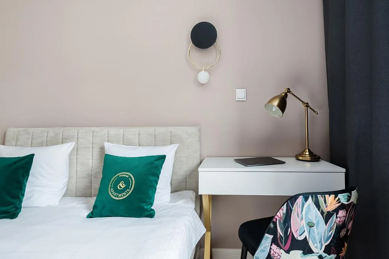 Central Apartments By Bed&Bath Cracovia 0*,